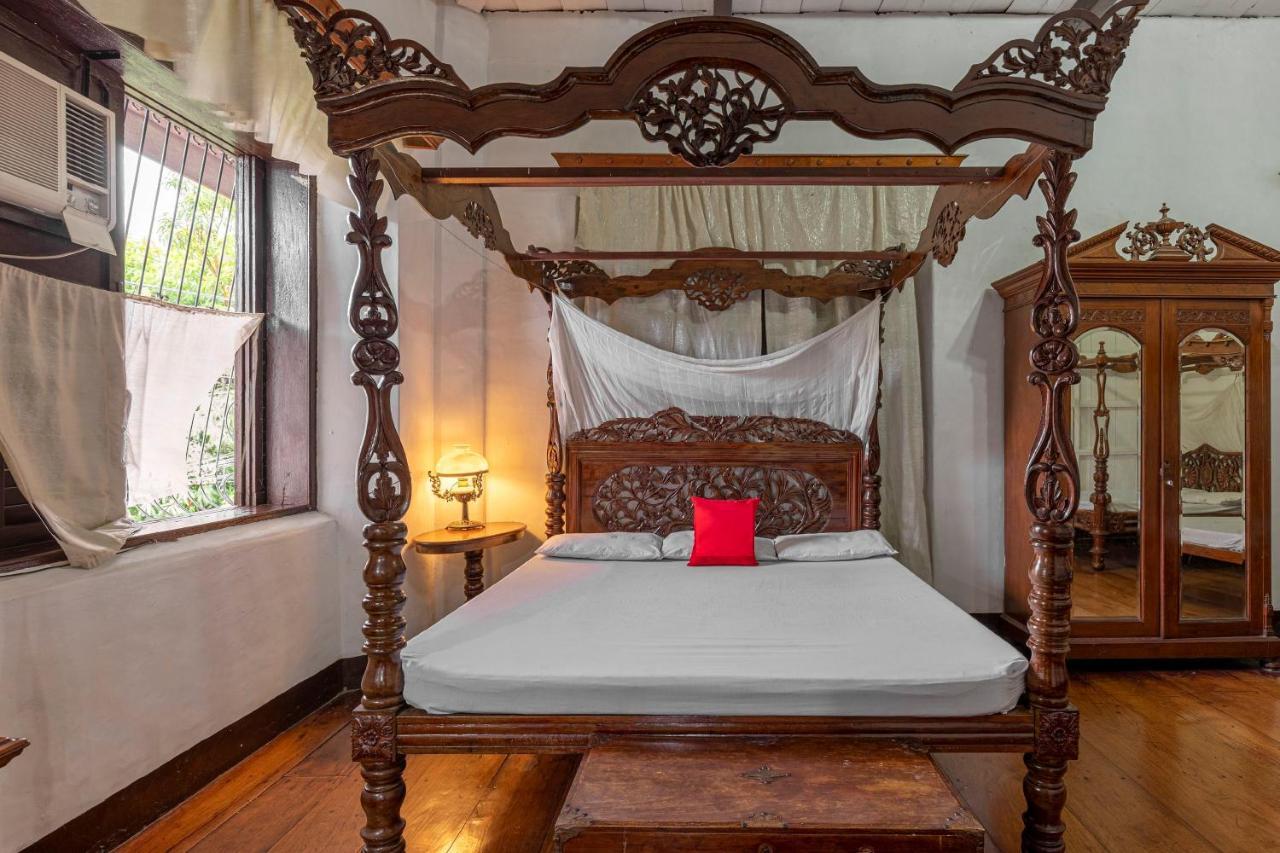 Villa Angela Heritage House Віган Екстер'єр фото