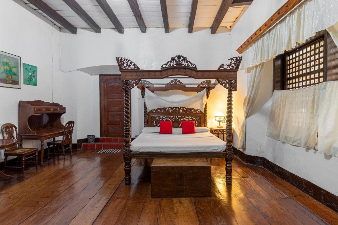Villa Angela Heritage House Віган Екстер'єр фото