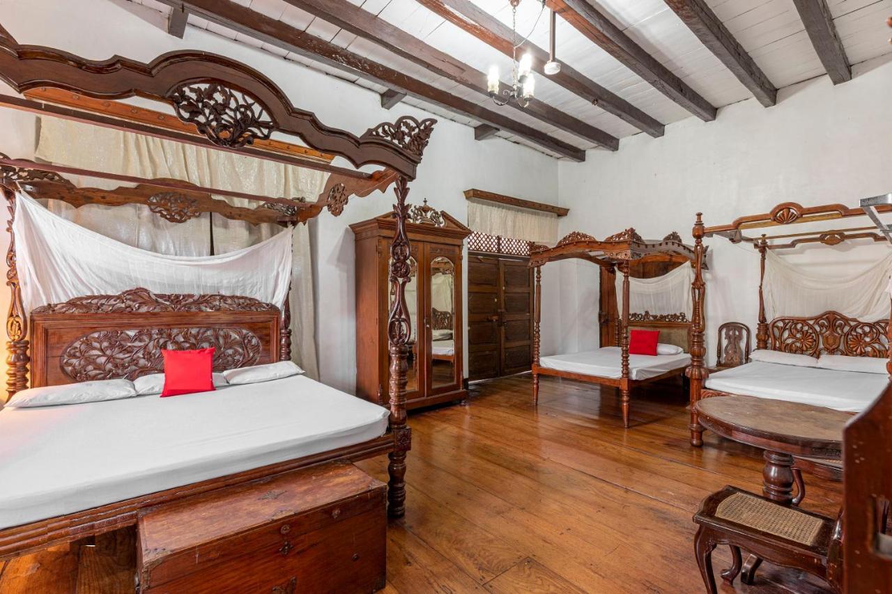 Villa Angela Heritage House Віган Екстер'єр фото