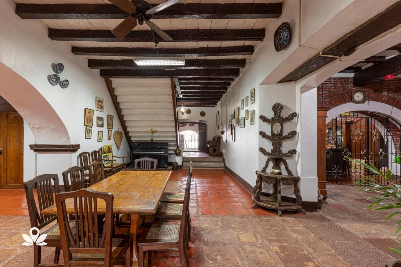 Villa Angela Heritage House Віган Екстер'єр фото