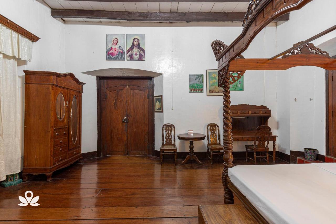 Villa Angela Heritage House Віган Екстер'єр фото